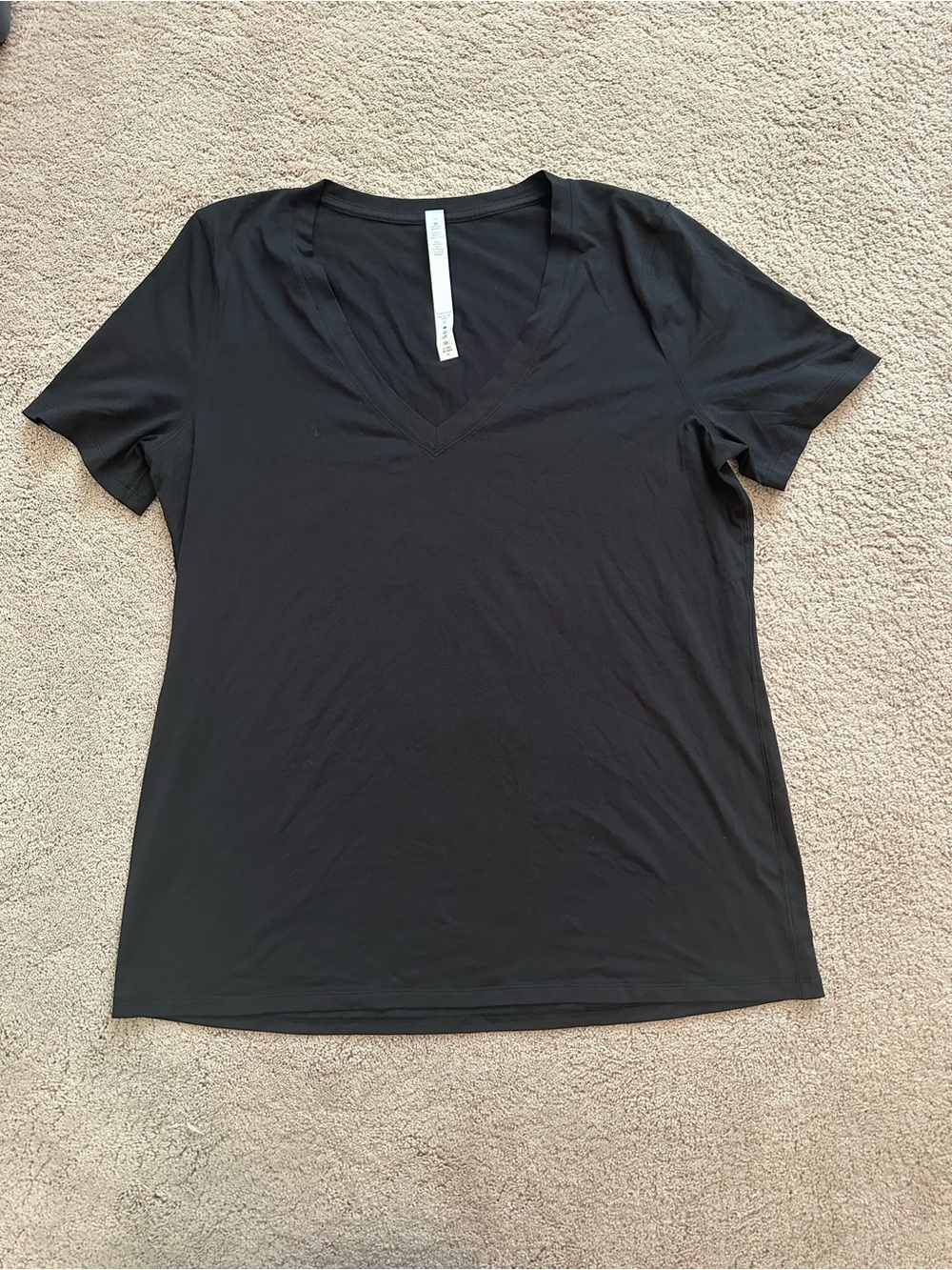 Women’s Lululemon Love V-Neck Short Sleeve Tee